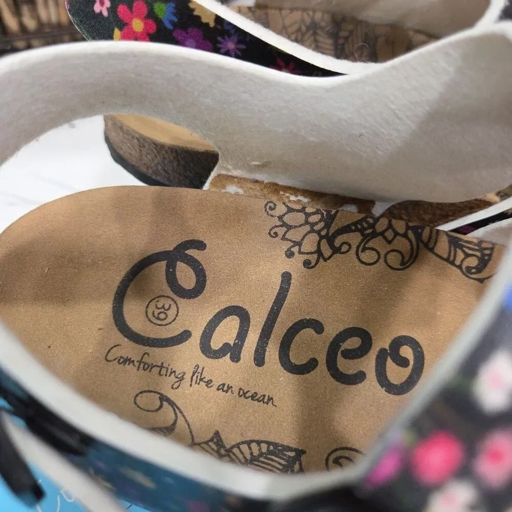 Calceo Women's Floral Four Strap Sandal (Size 8.5-9 or 39) NWB READ SHELF
